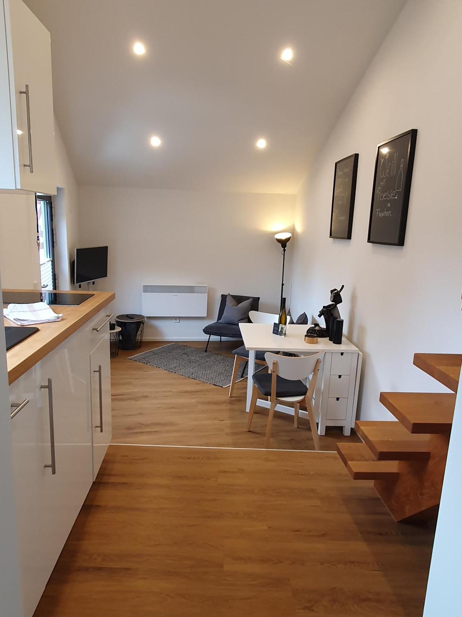 Ferienapartment Rebwinkel Burgen  Extérieur photo